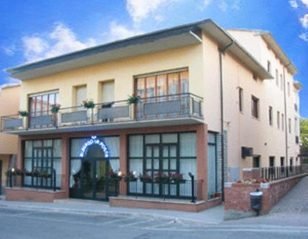 巴迪亚尔皮诺 阿雷佐波斯塔旅馆酒店 外观 照片